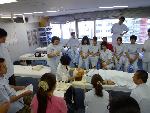 ../acuretchpics/100819_yokohama.jpg
